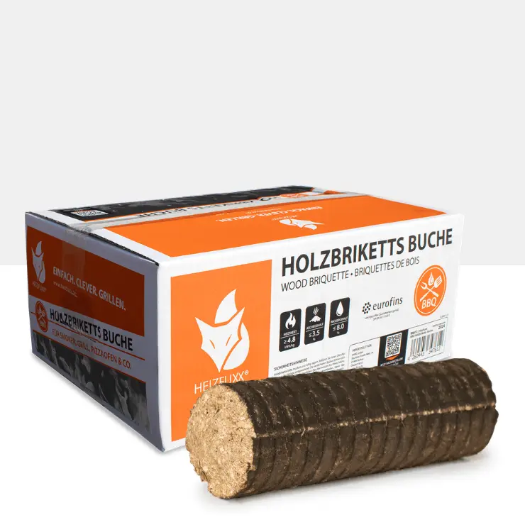 Ein Paket Holzbriketts Buche